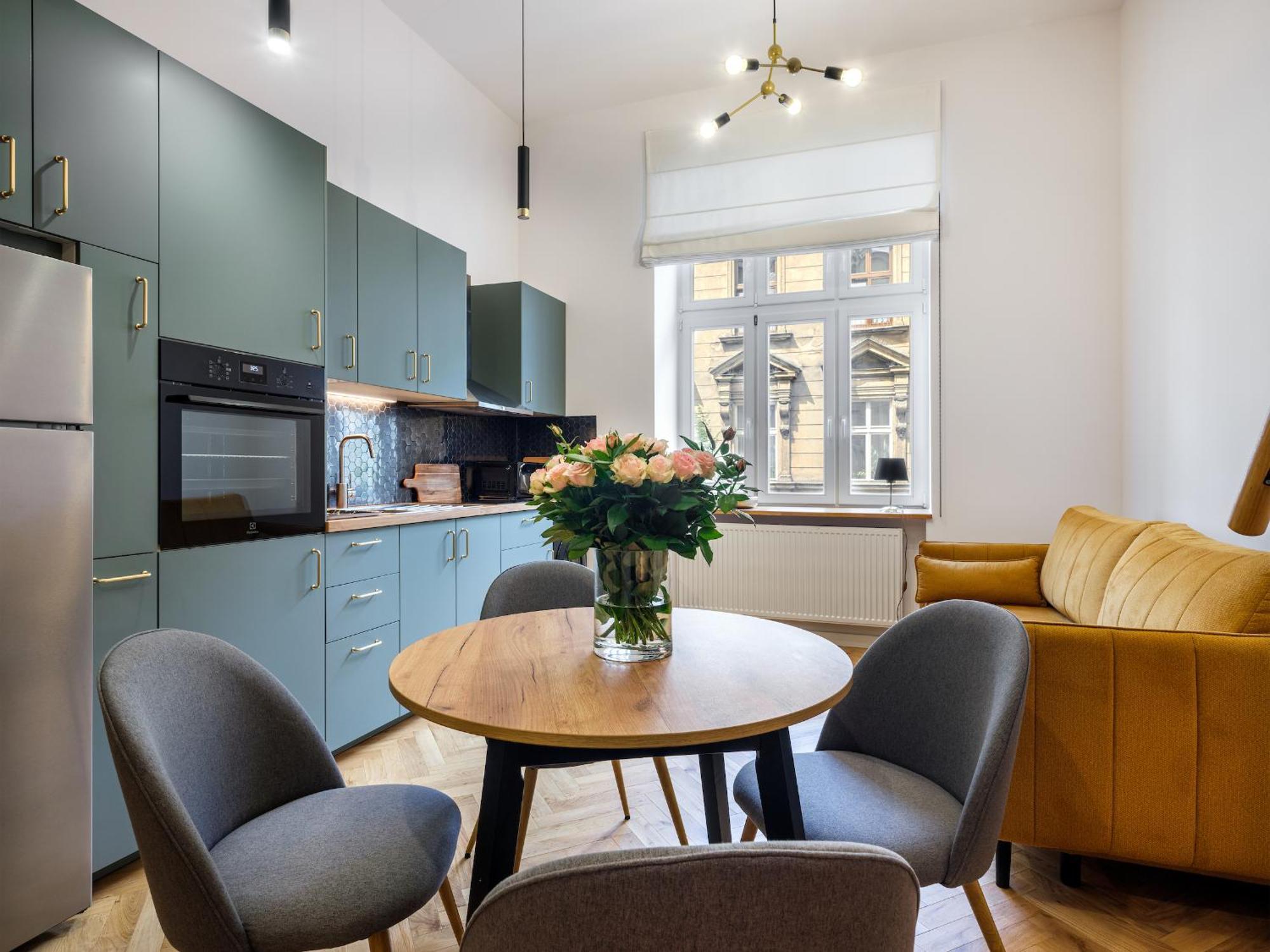 Tyzenhauz Apartments Siemiradzkiego Street Krakau Buitenkant foto